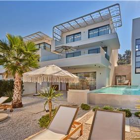 Selection of 5 bedroom seafront villas with pool on Ciovo near Trogir, sleeps 10